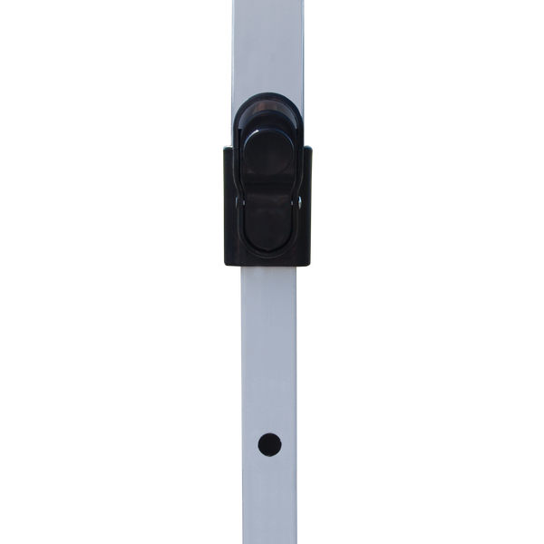 Push buttons on the legs adjust the height Push buttons on the legs adjust the height