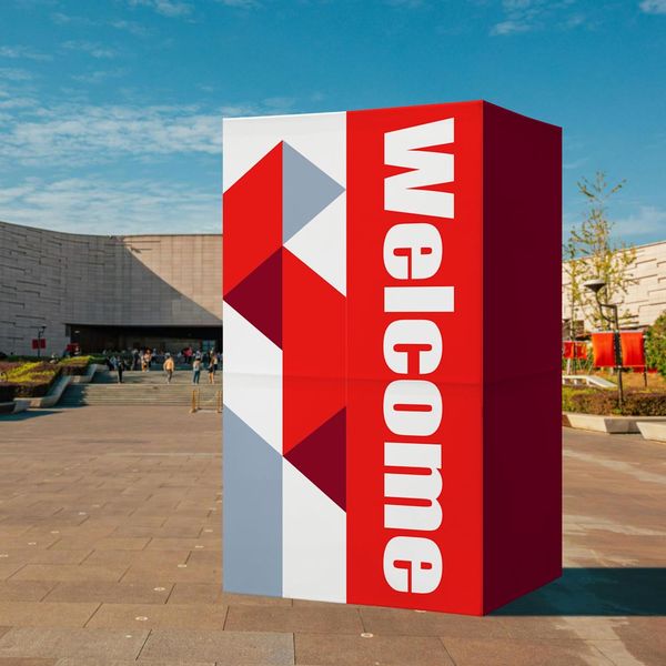 5'x9'x5' Cuboid displayed outside