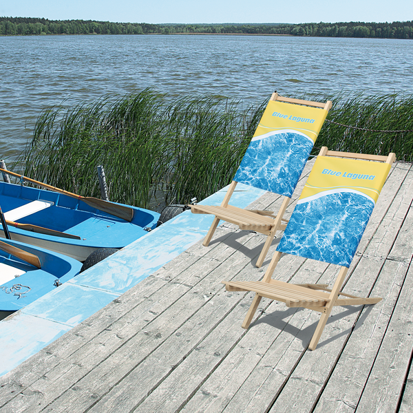 The Beach Chair’s collapsible frame allows your client to set up this display in a matter of seconds The Beach Chair’s collapsible frame allows your client to set up this display in a matter of seconds