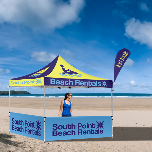 If your client is taking their tent on the beach, the tent feather flag is a great way to draw extra attention